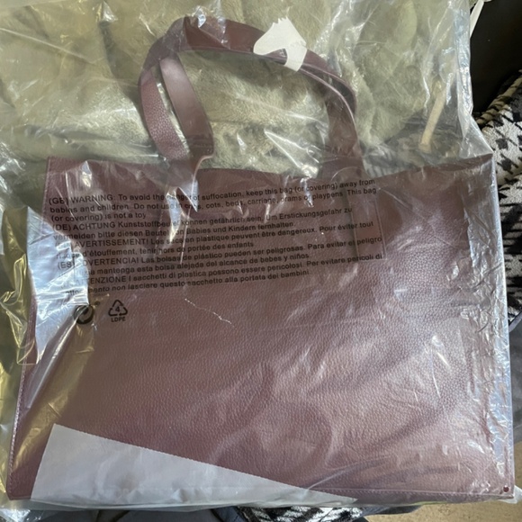 Maroon Rachel Zoe Large Purse (BNWT) - Picture 9 of 12